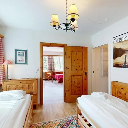 Muragls 5 דירה *